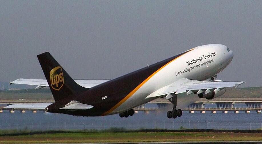 2024年02月 UPS/FedEx/DHL/TNT 國際快遞 燃油附加費