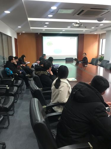 城南支行舉辦2019年第二次普惠金融沙龍暨'結(jié)算通寶'產(chǎn)品宣講會